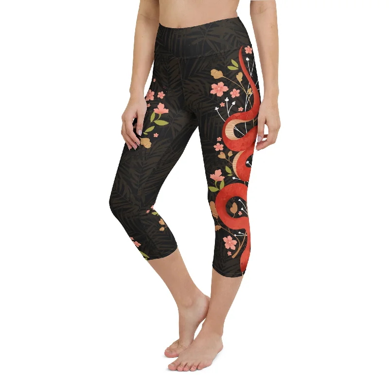 Snakes & Flowers Yoga Capris