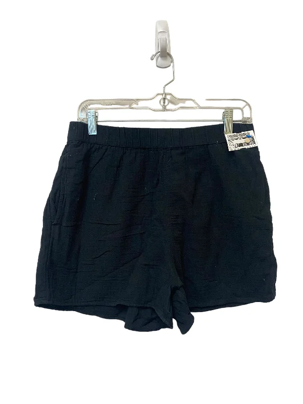 Black Shorts Universal Thread, Size M